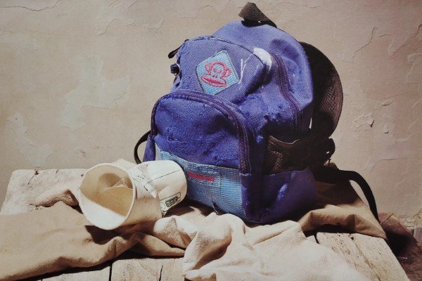 How to draw a backpack simple