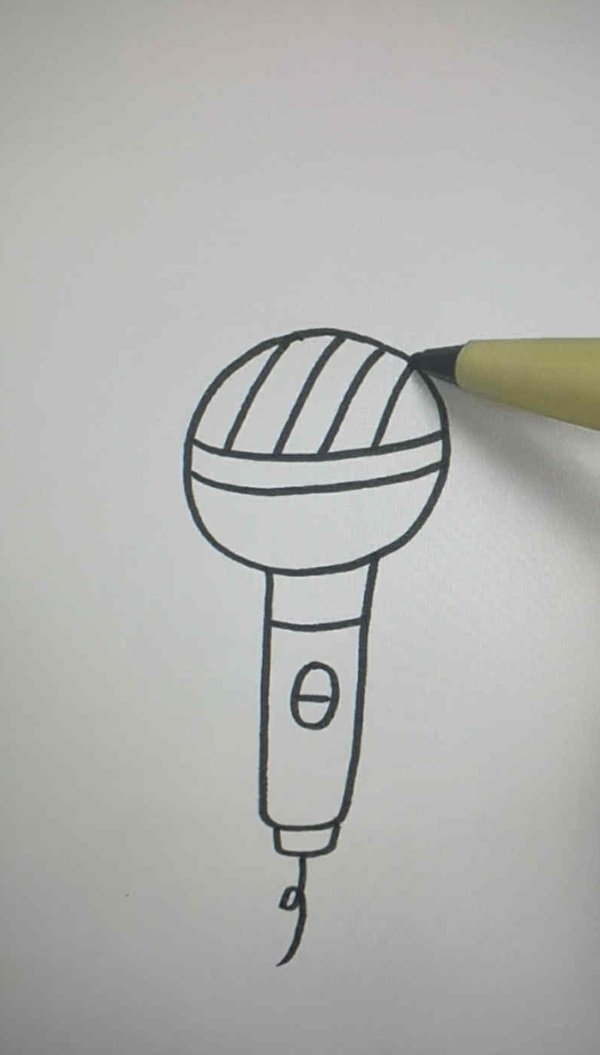 How to draw a easy microphone 6