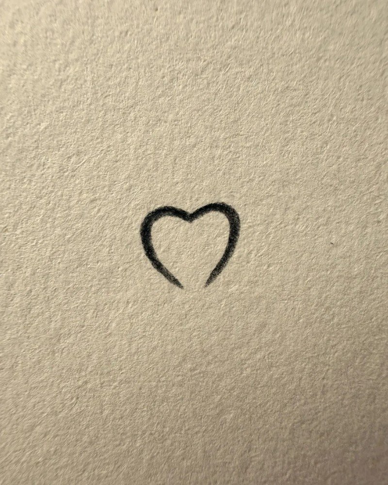 How to draw a four leaf clover step by step 1