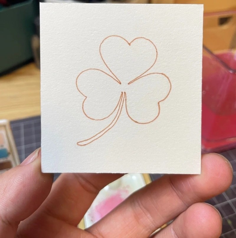 how to draw a shamrock 2