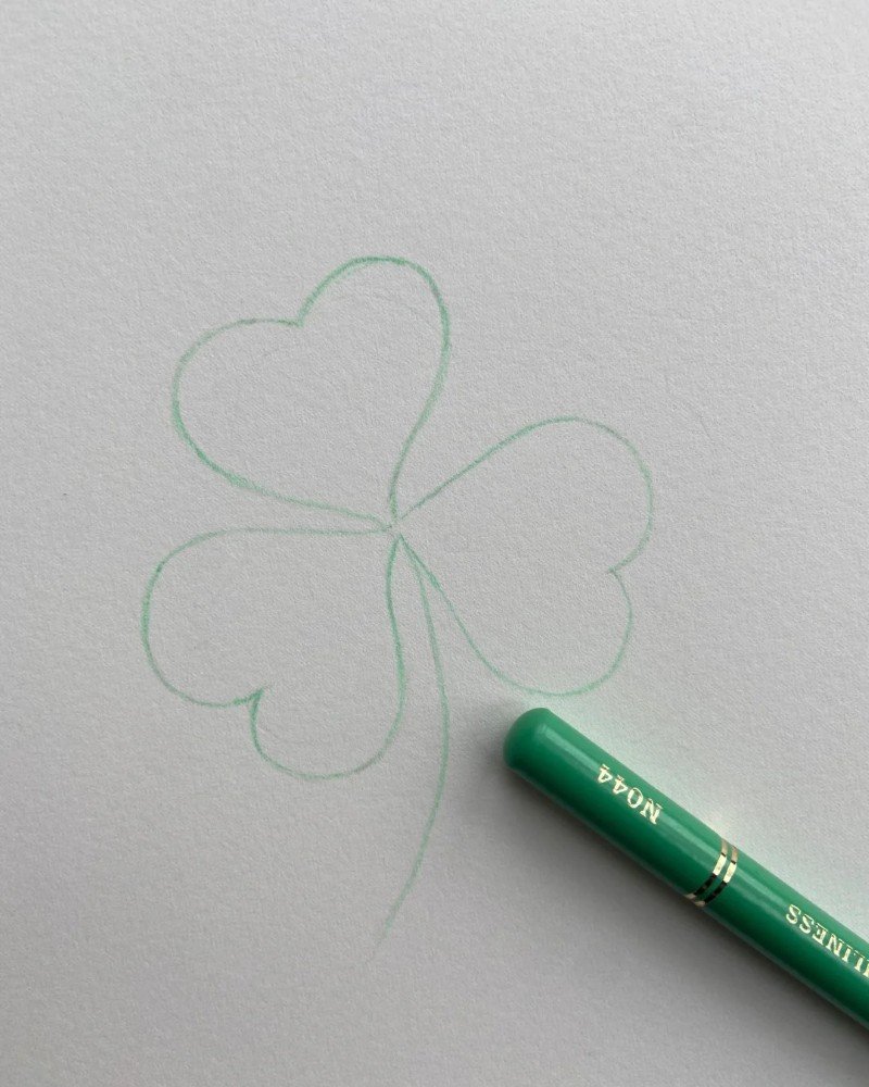 How to draw a shamrock step by step 2