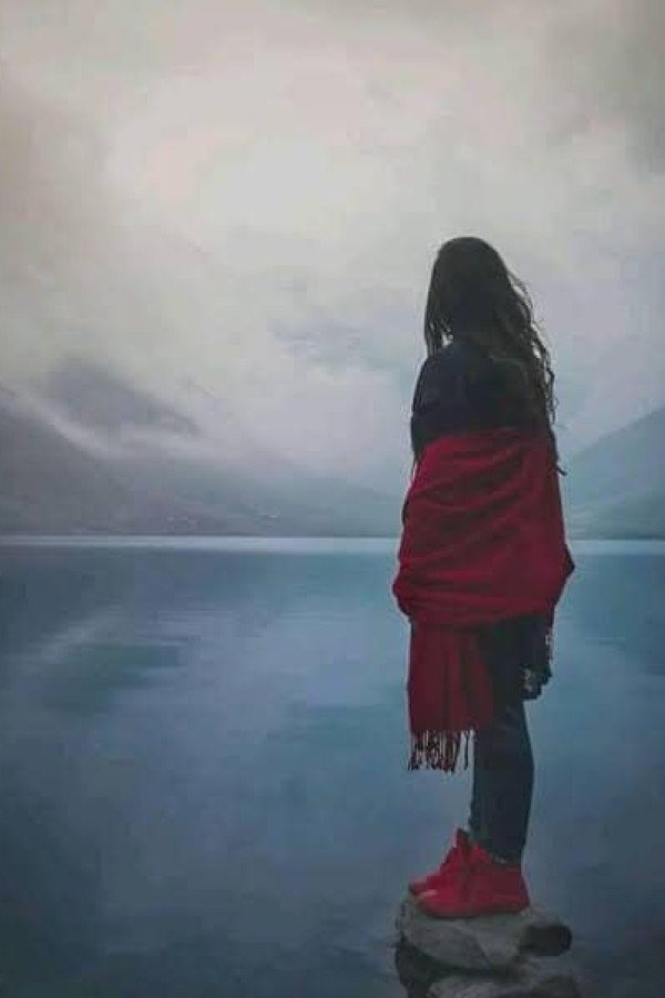 alone sad girl dp for facebook 1