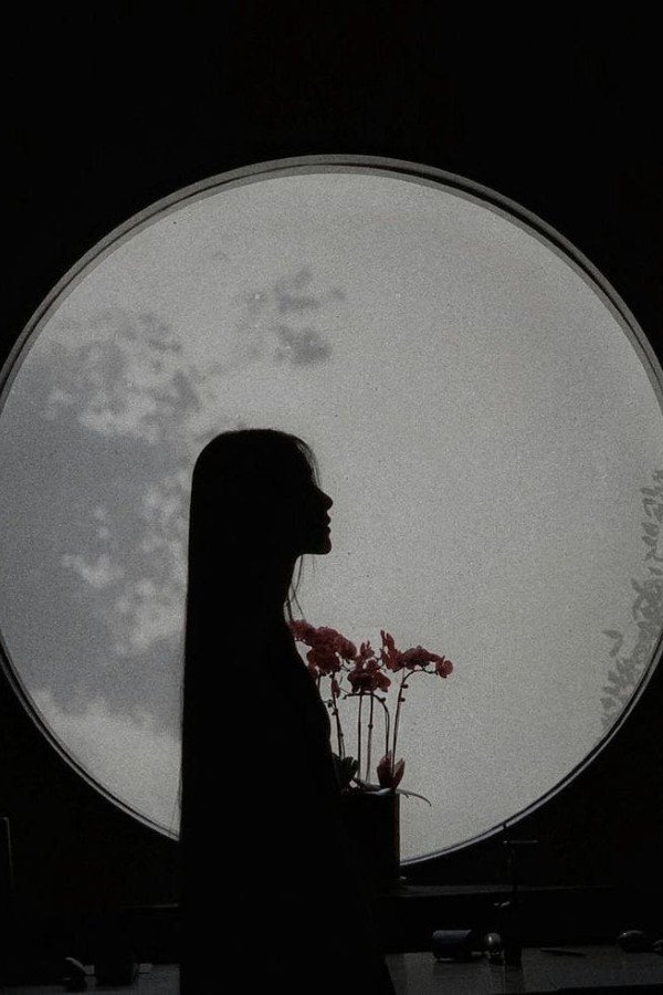 alone sad girl dp for facebook 22