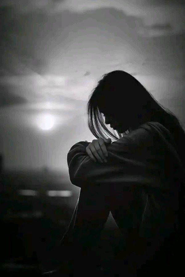 alone sad girl dp for facebook 37
