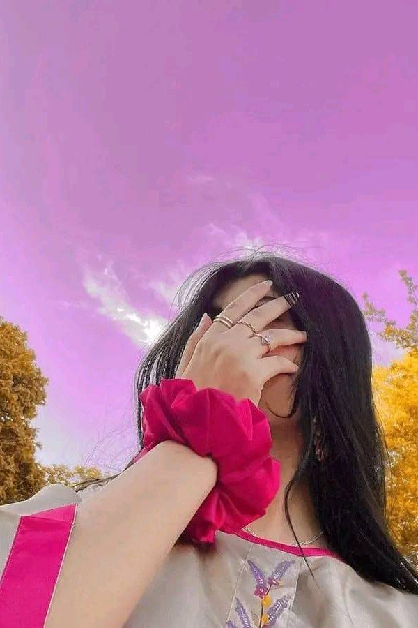 alone sad girl dp for facebook 7