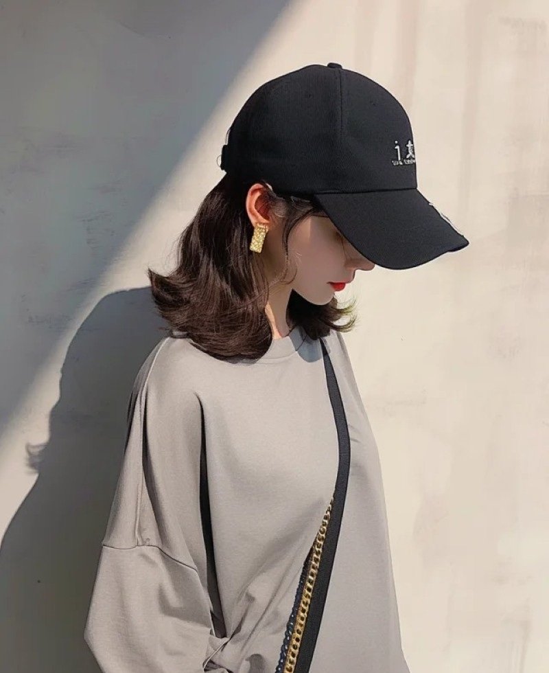 attitude cap girl dp 37