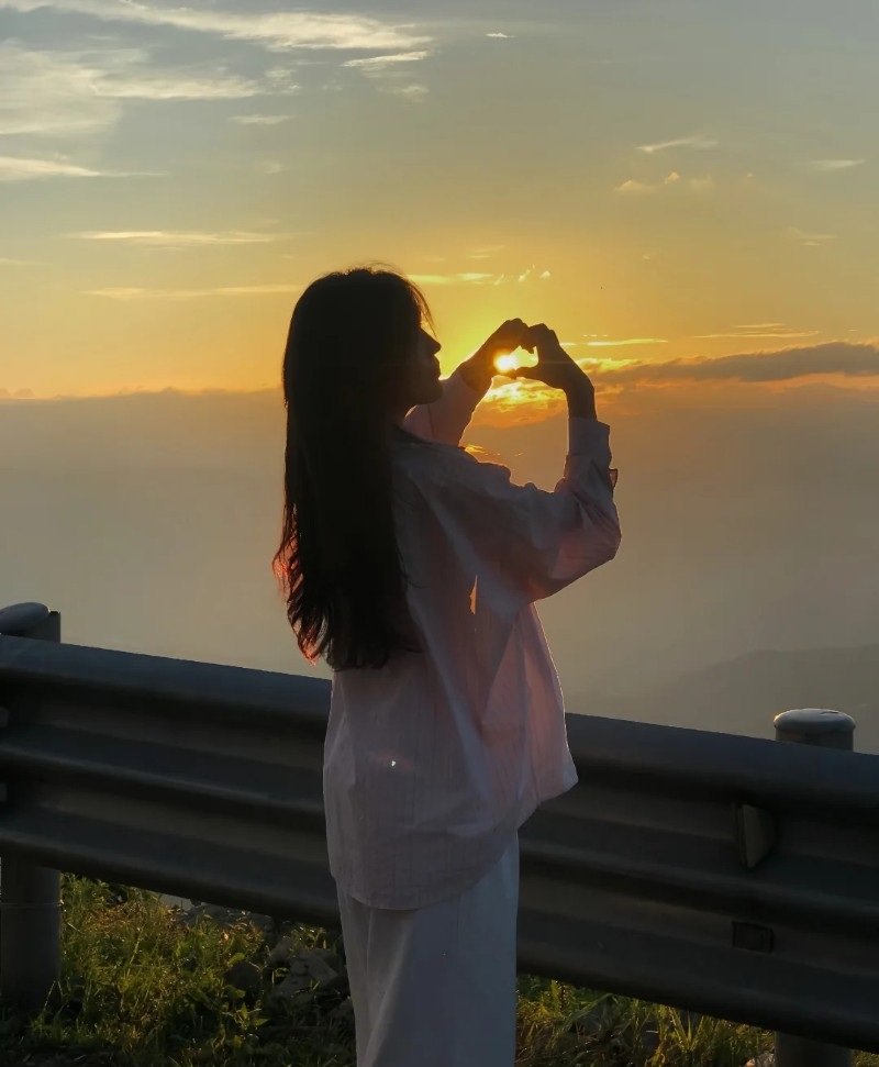 beautiful attractive whatsapp dp 37