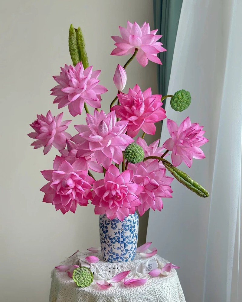 beautiful flowers dp for whatsapp