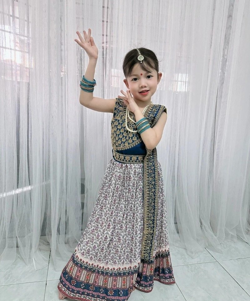 child whatsapp dp