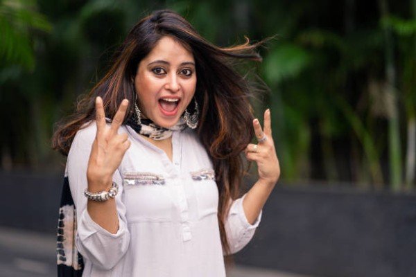 crazy girl dp 16