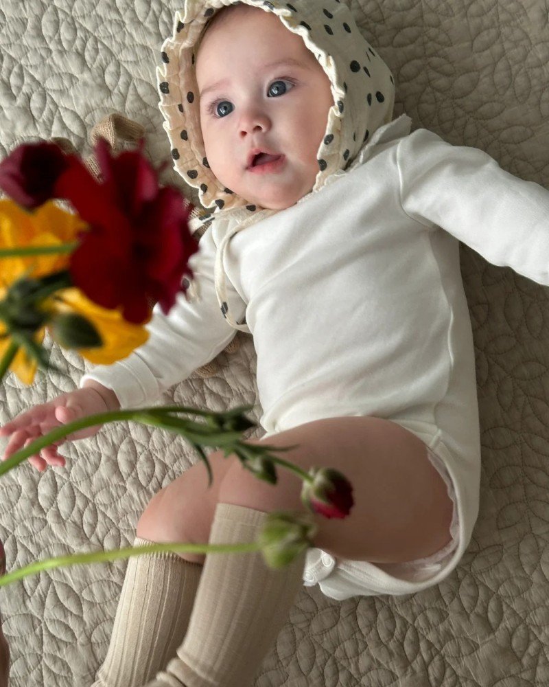 cute baby girl for whatsapp dp