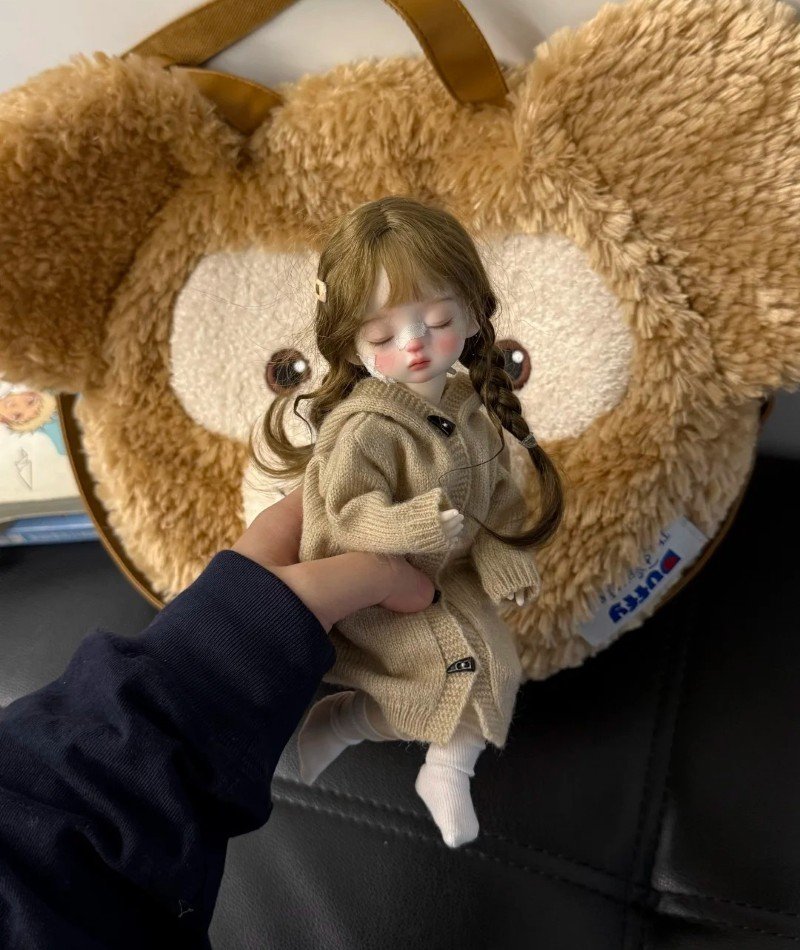 cute doll pic for dp