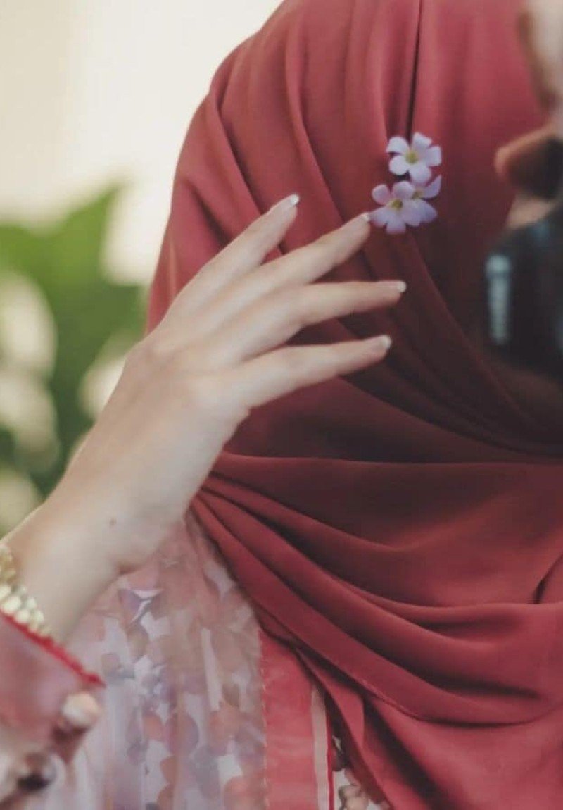 cute hijab dp instagram 1