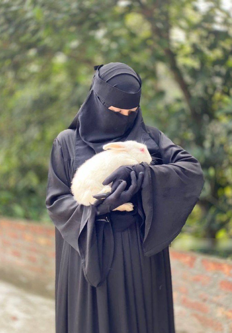 cute hijab dp instagram 33