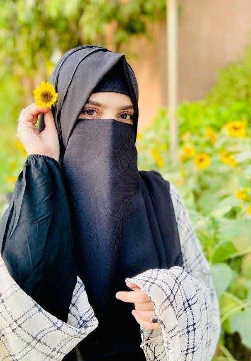 cute hijab dp instagram 8