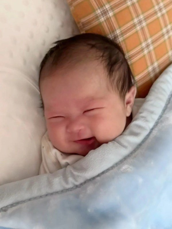 cuteness cute baby girl images for whatsapp dp 35