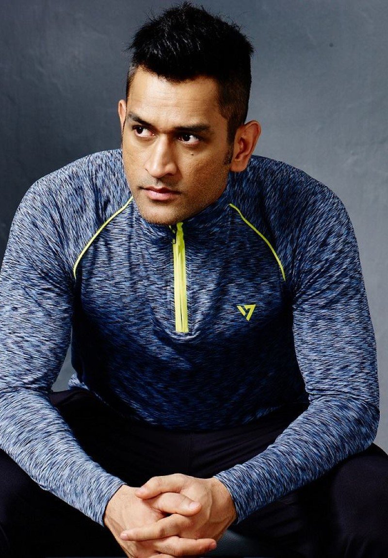 dhoni dp 28