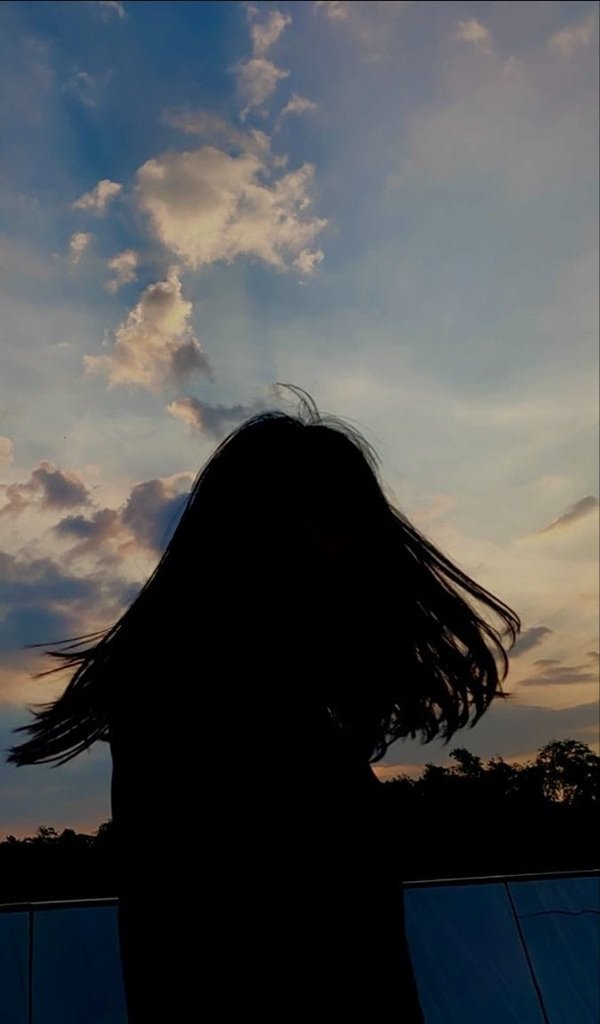dp for instagram for girl stylish hidden face 17