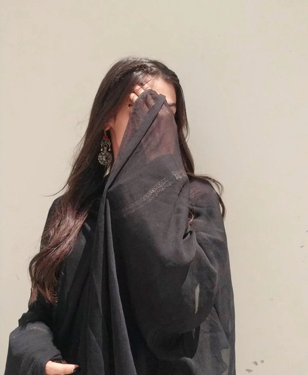 dp for instagram for girl stylish hidden face 31