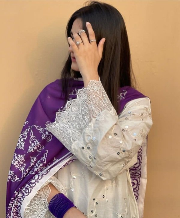 dp for instagram for girl stylish hidden face 32