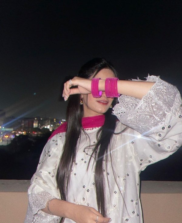 dp for instagram for girl stylish simple 16