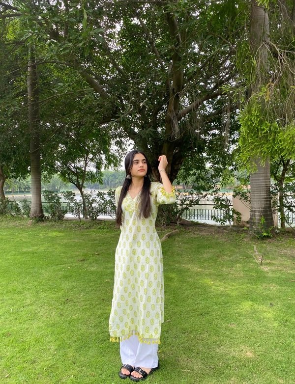 dp for instagram for girl stylish simple 26