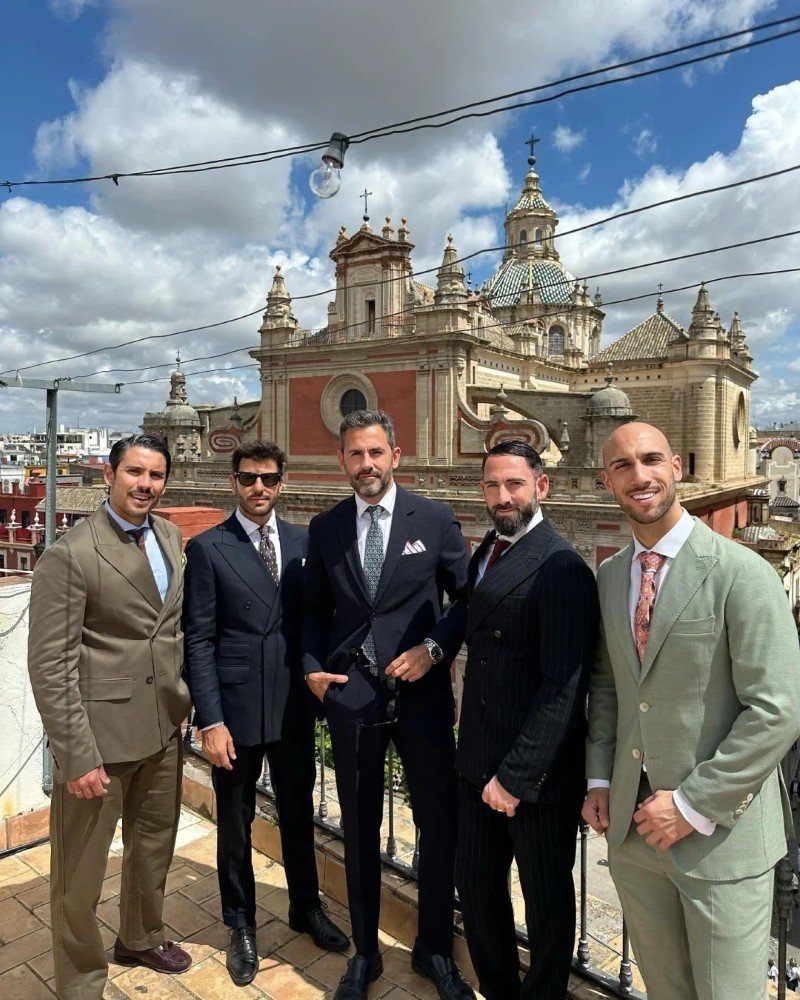 friends group dp funny 24