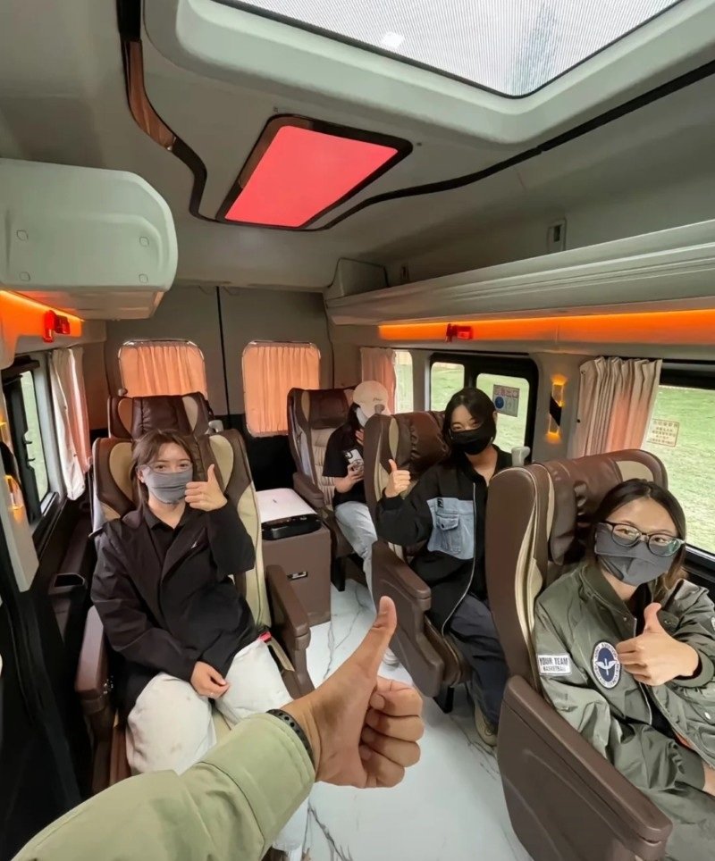 friends group dp funny 25