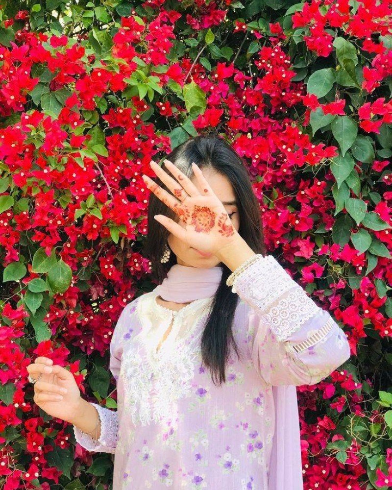 hidden face dp for girls