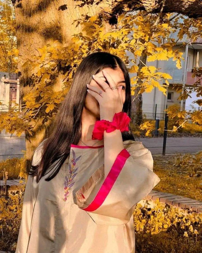 hidden face dp for girls 3