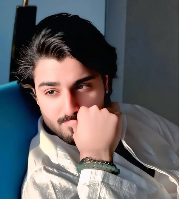 hot boy dp 42