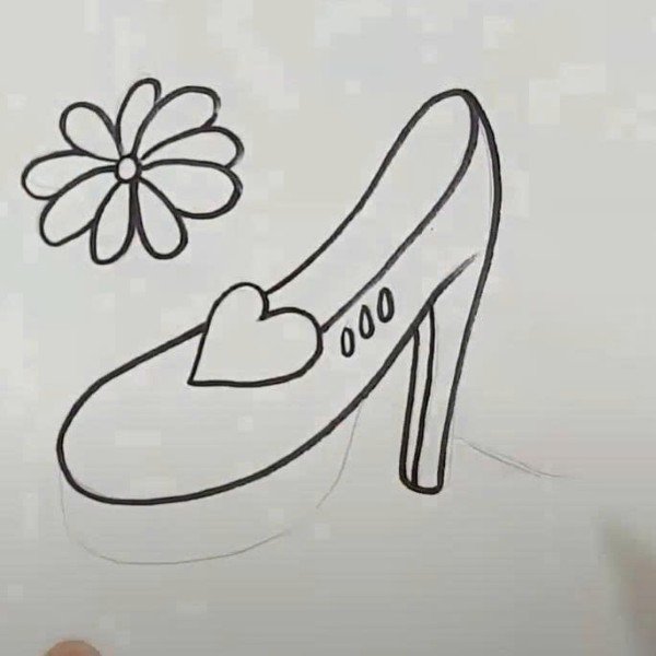 How to draw a high heel shoe beautiful 4