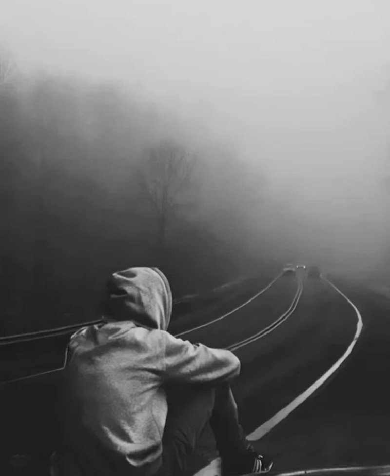 sad dp for instagram 36