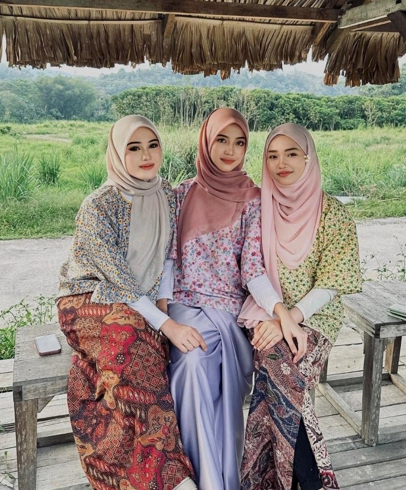 stylish hijab girl dp 20