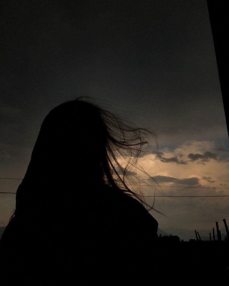 very sad dp girl 2