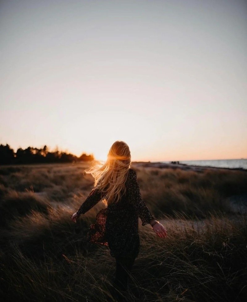 very sad dp girl 22