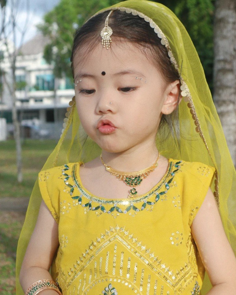 whatsapp dp cute baby girl 25