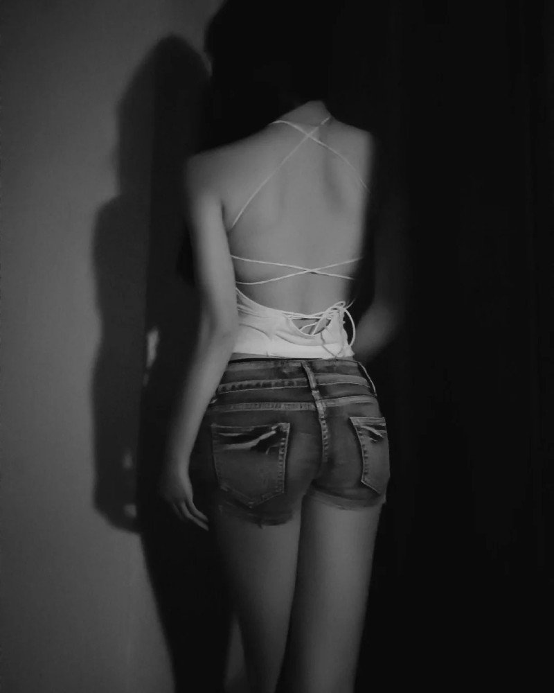 black shadow girl dp 12