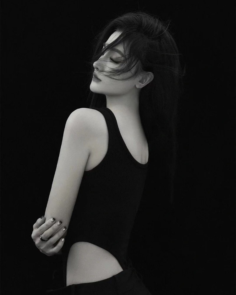 black shadow girl dp 29