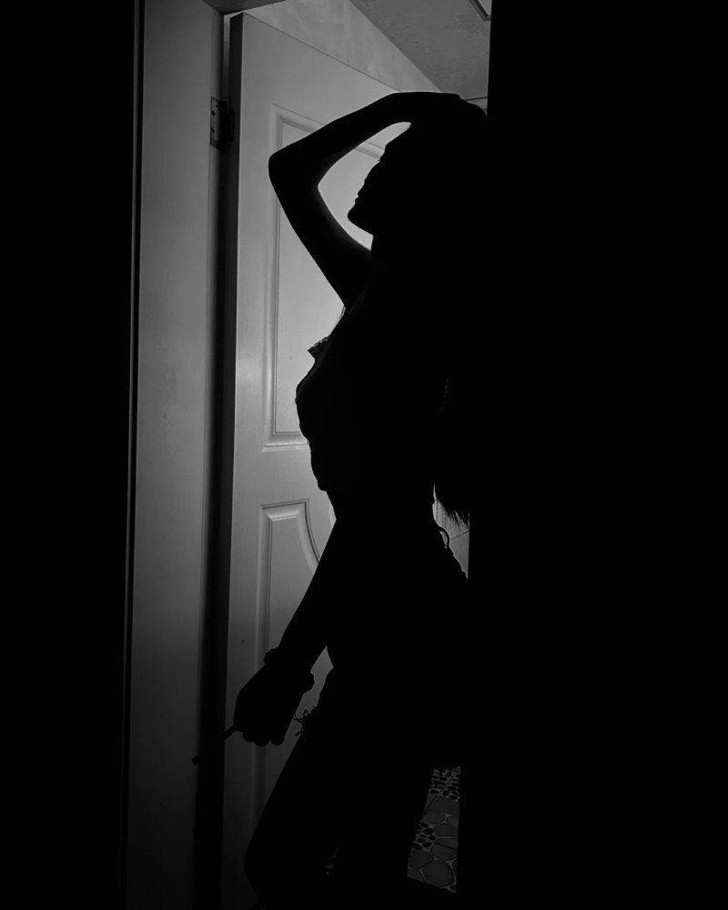black shadow girl dp 5