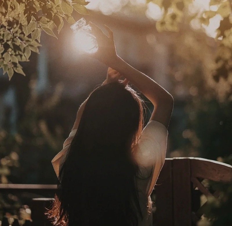 depressed girl dp 25