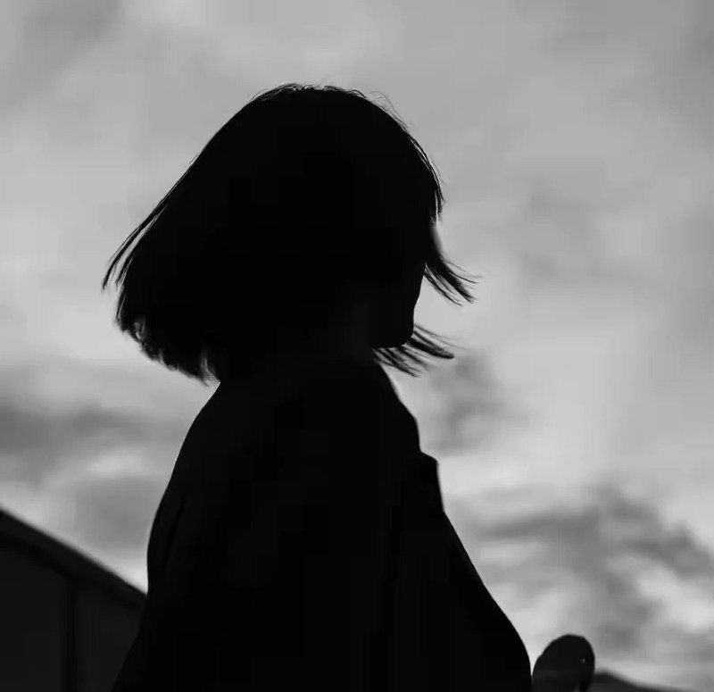 depressed girl dp 37