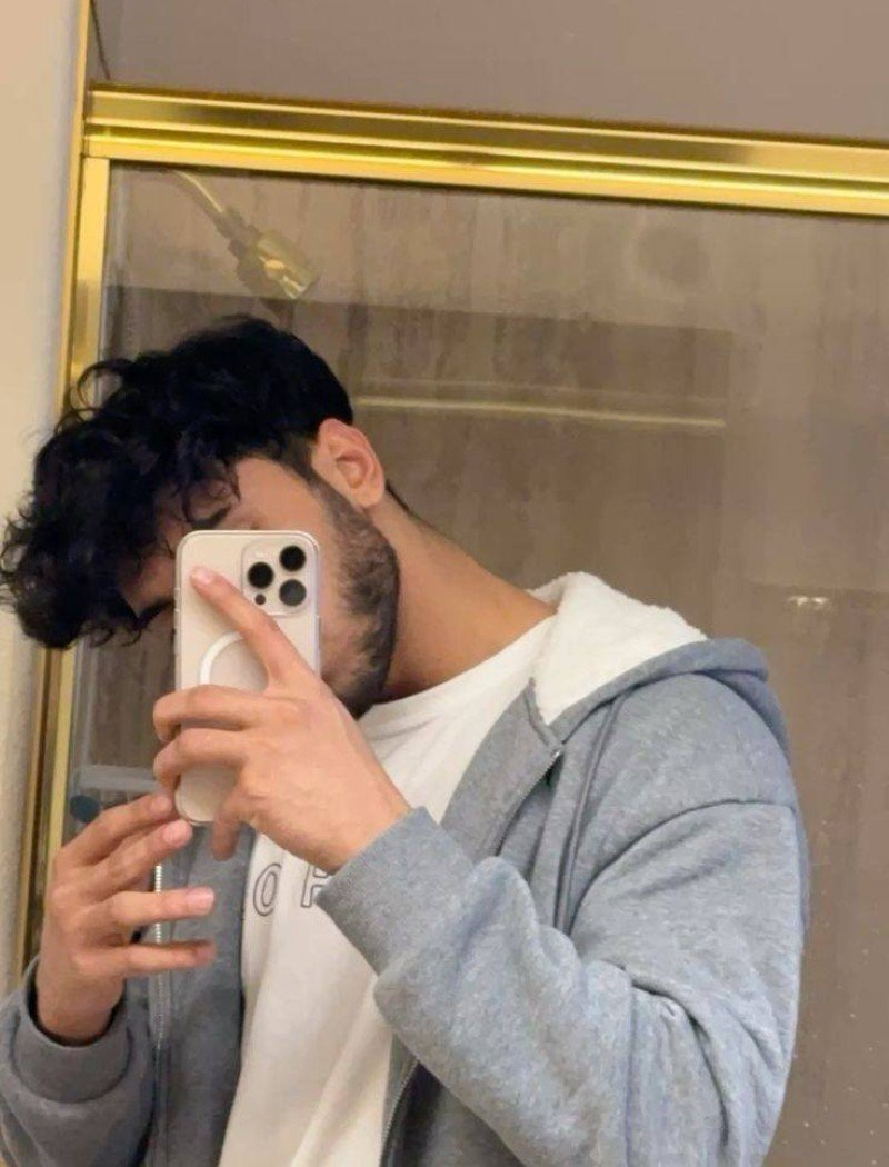 insta cool hidden face dp boy 13