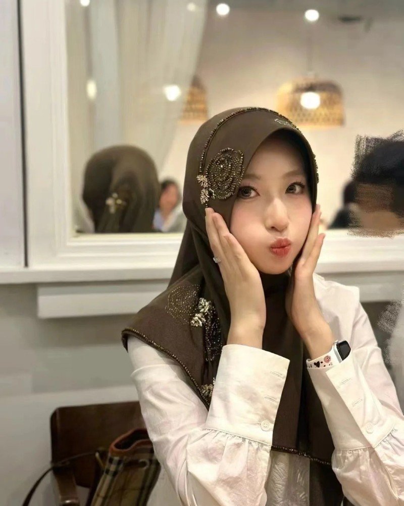niqab girl dp 16
