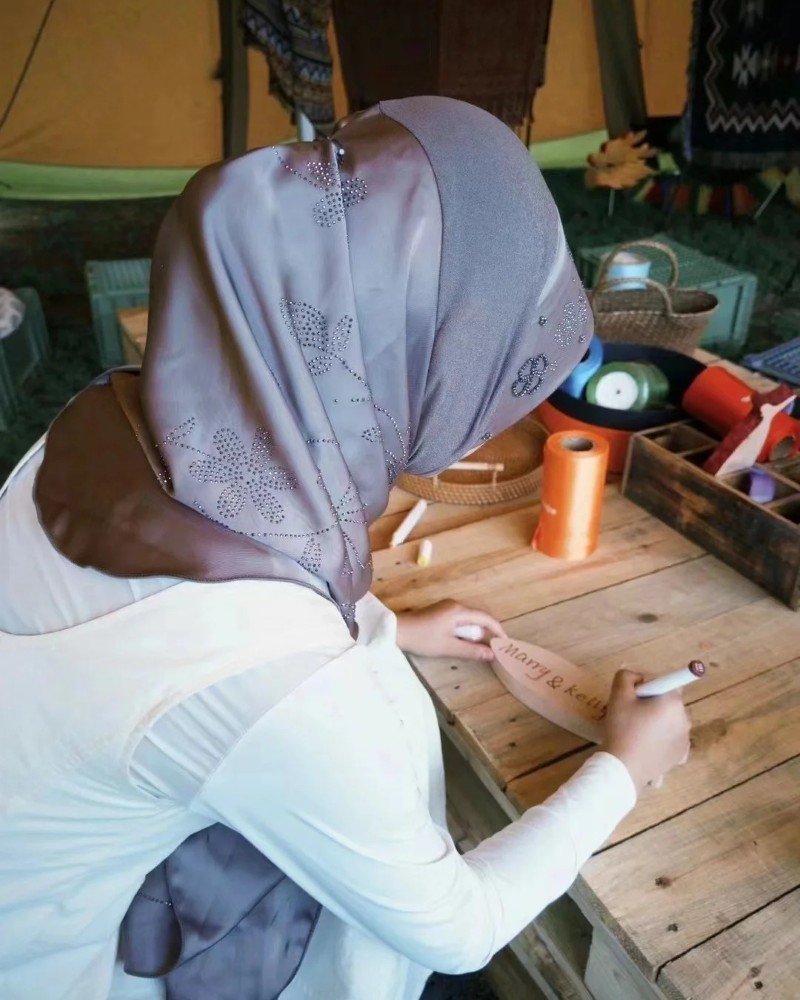 niqab girl dp 33