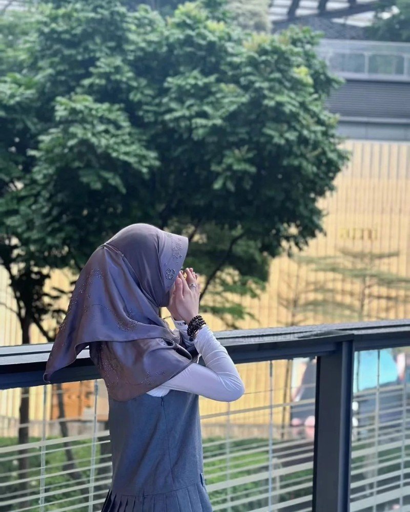niqab girl dp 35